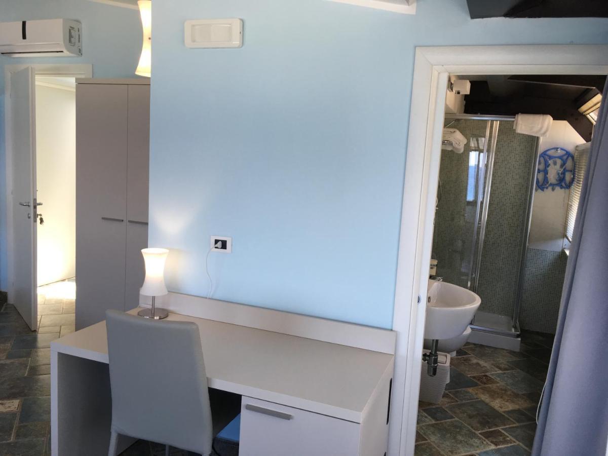 Bb Oasis Panzió Scilla Kültér fotó