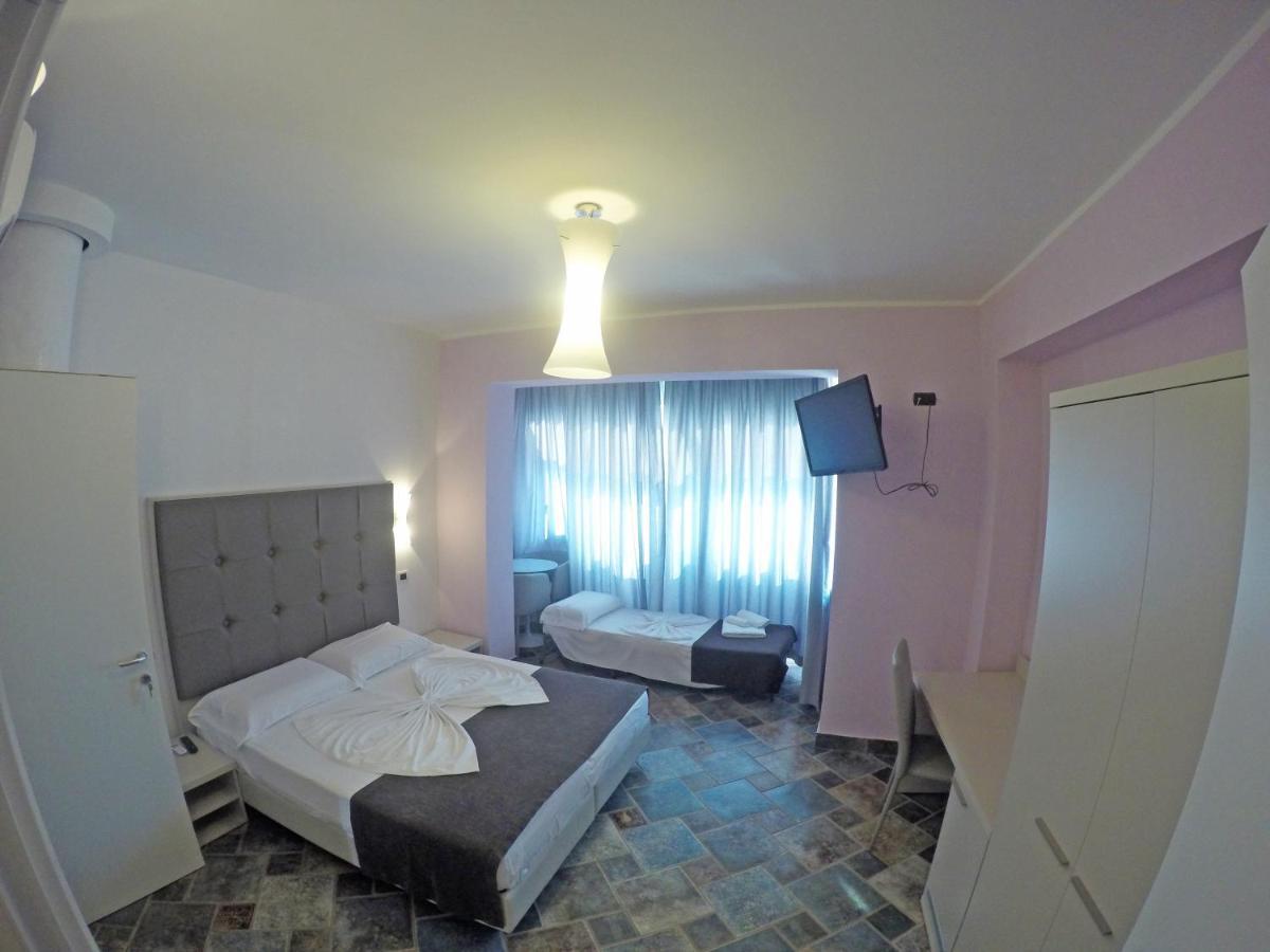 Bb Oasis Panzió Scilla Kültér fotó