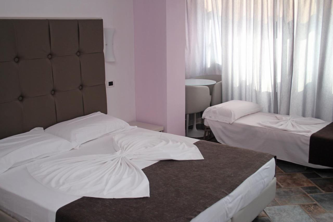 Bb Oasis Panzió Scilla Kültér fotó